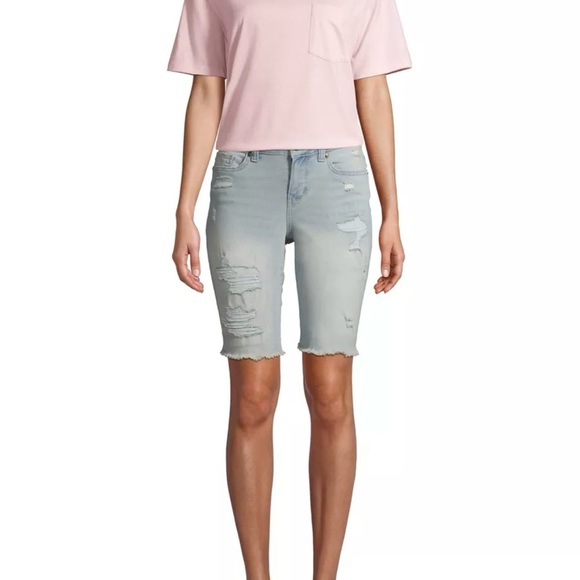 Time and Tru Women’s Size 6 light wash Bermuda shorts denim NWT - Picture 9 of 11